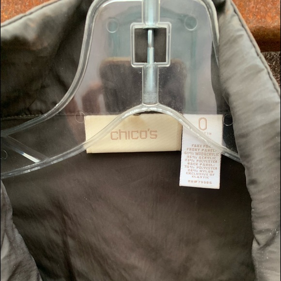 Chico’s faux fur zip up vest - Picture 5 of 8